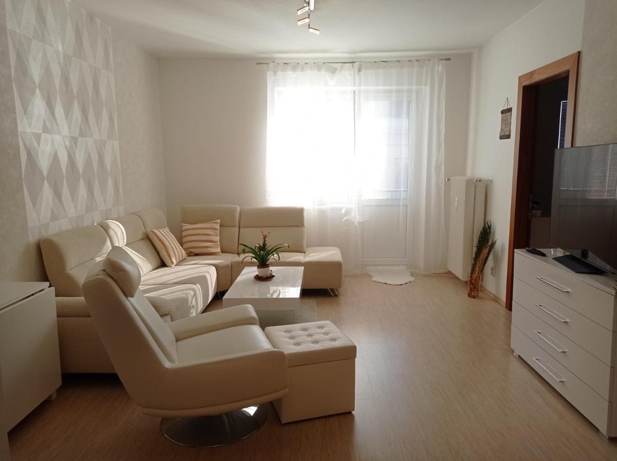 Amazing Flat In Old Town With Large Balcony Leilighet Bratislava Eksteriør bilde