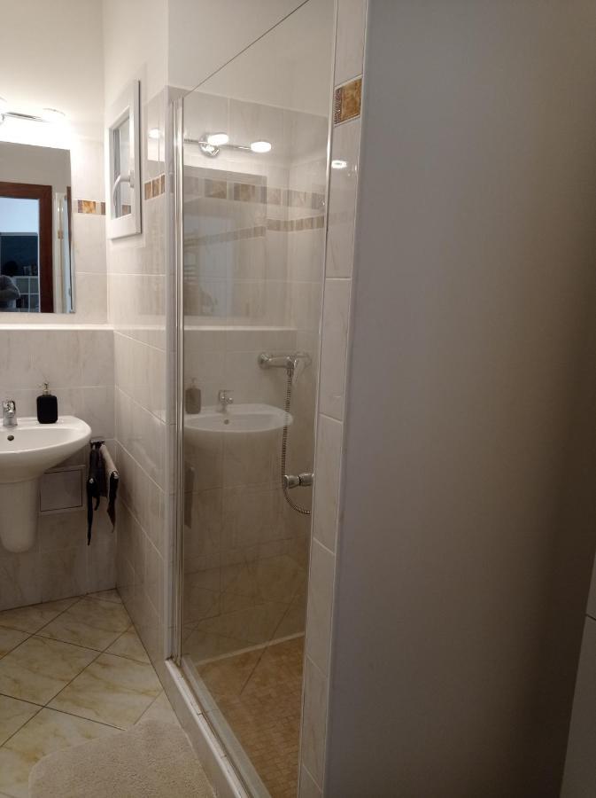 Amazing Flat In Old Town With Large Balcony Leilighet Bratislava Eksteriør bilde