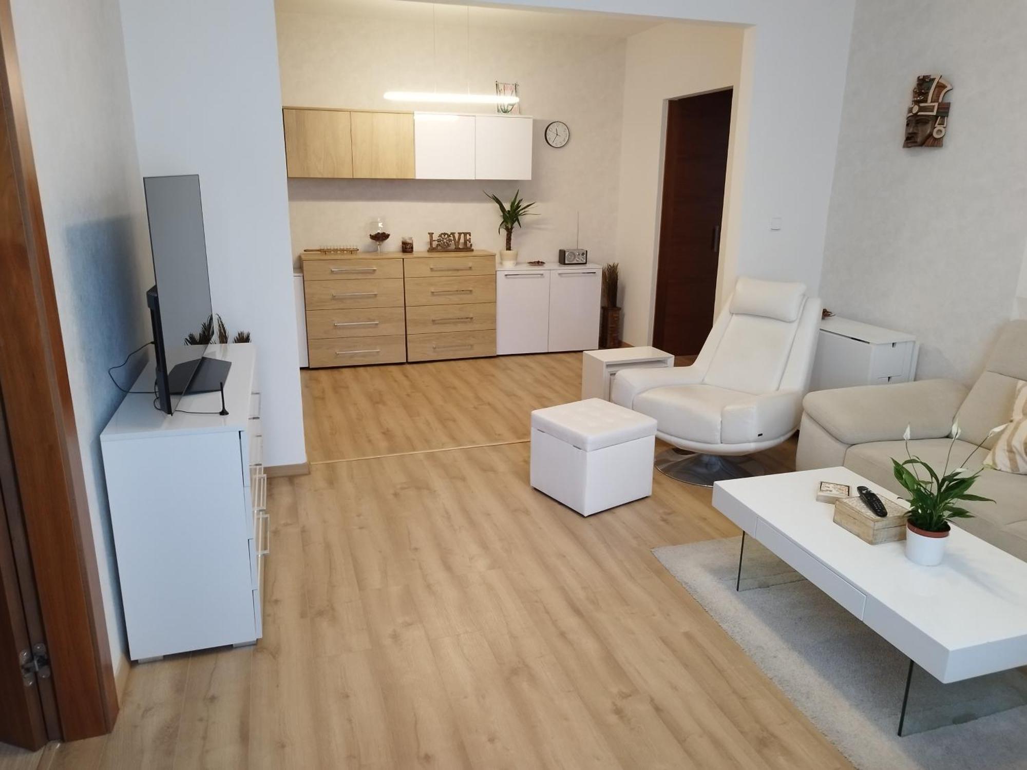 Amazing Flat In Old Town With Large Balcony Leilighet Bratislava Eksteriør bilde
