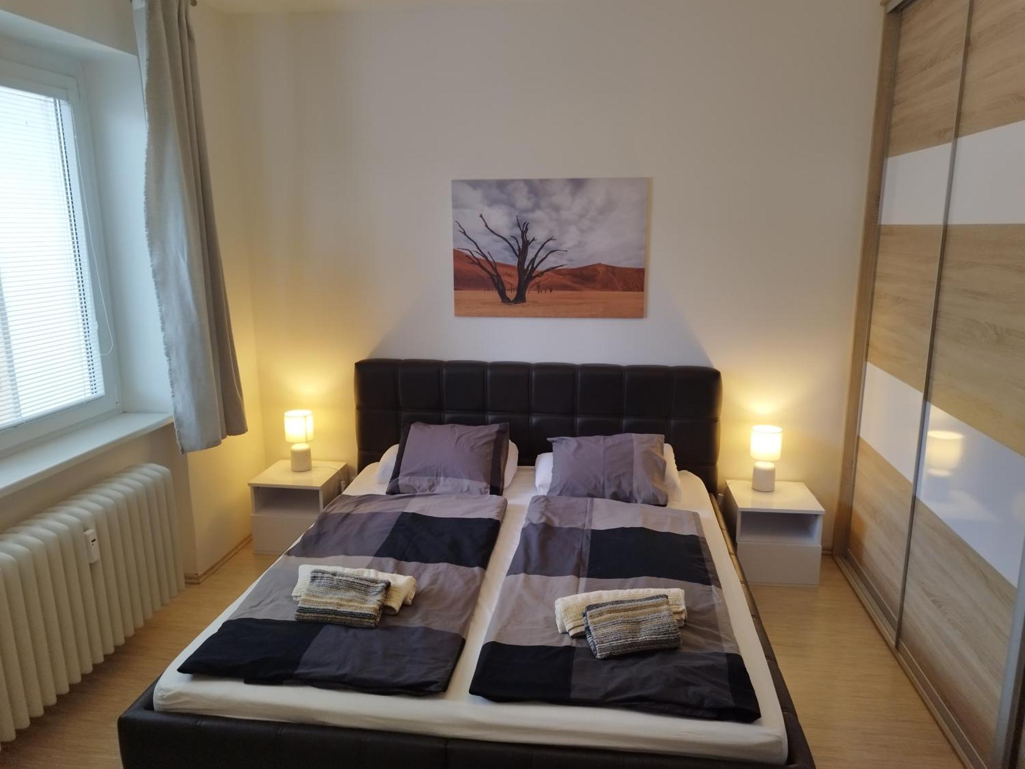 Amazing Flat In Old Town With Large Balcony Leilighet Bratislava Eksteriør bilde